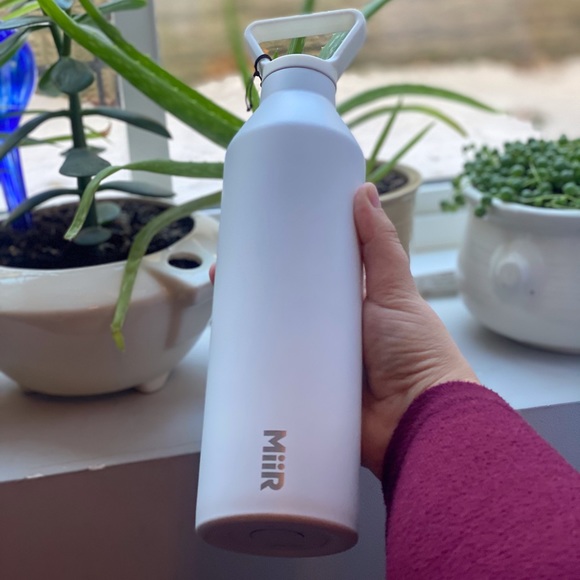 nwt Patagonia Miir Water Bottle White Logo Design - Picture 6 of 7